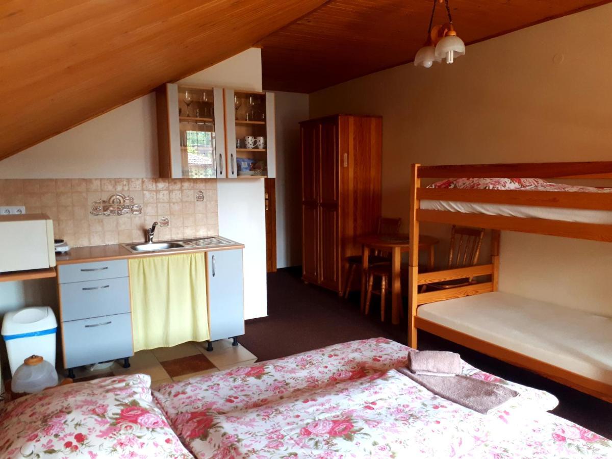 Privat Mrzkan Liptovský Mikuláš Exteriör bild